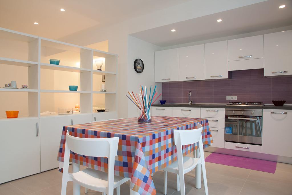Baia Degli Ulivi Apartments Cefalu Bilik gambar