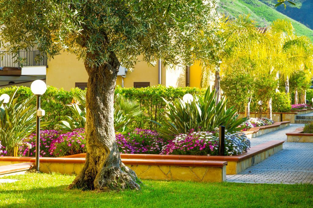 Baia Degli Ulivi Apartments Cefalu Luaran gambar