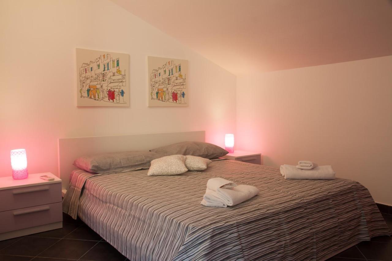 Baia Degli Ulivi Apartments Cefalu Bilik gambar